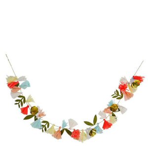 Flower Bouquet Garland 50 assorted flower and leaf pennants