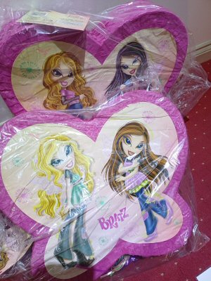Bratz Butterfly Shaped Pinata Bratz Butterfly Shaped Pinata